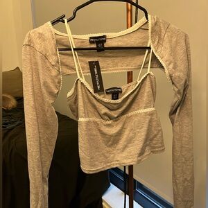 Pretty Little Thing Top and Sleeve Set